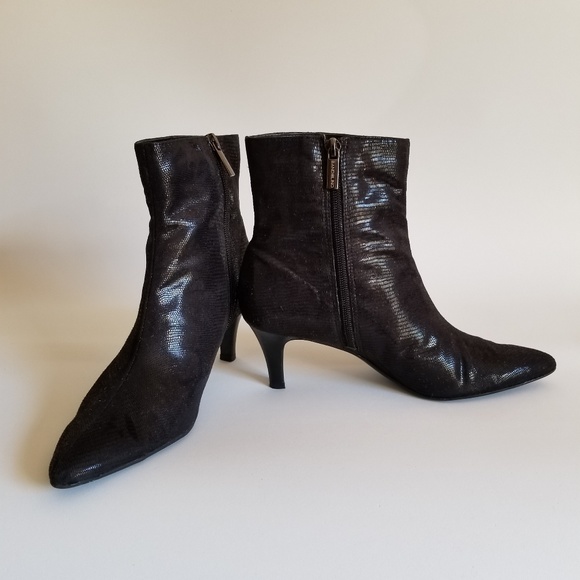 Bandolino Shoes - Women's Bandolino Booties Black Iridescent 6M